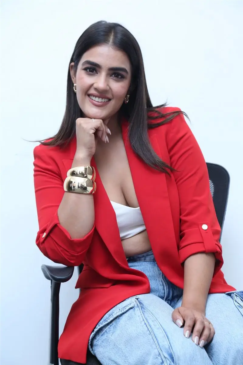 Telugu Actress Kavya Thapar at Double Ismart Movie Interview